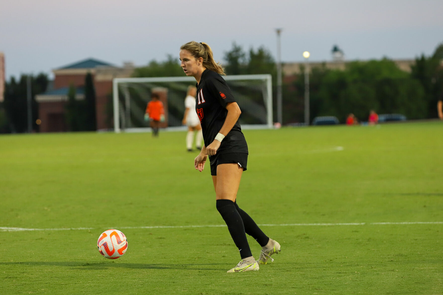 Grace Yochum Preparing to Kick